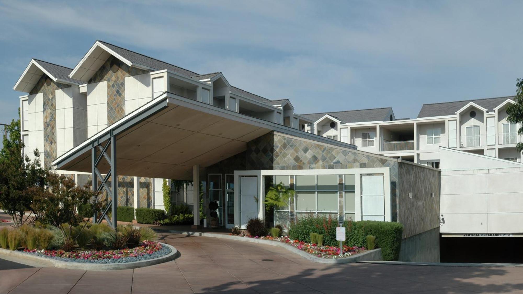 Corporate Inn Sunnyvale - All-Suite Hotel Eksteriør bilde