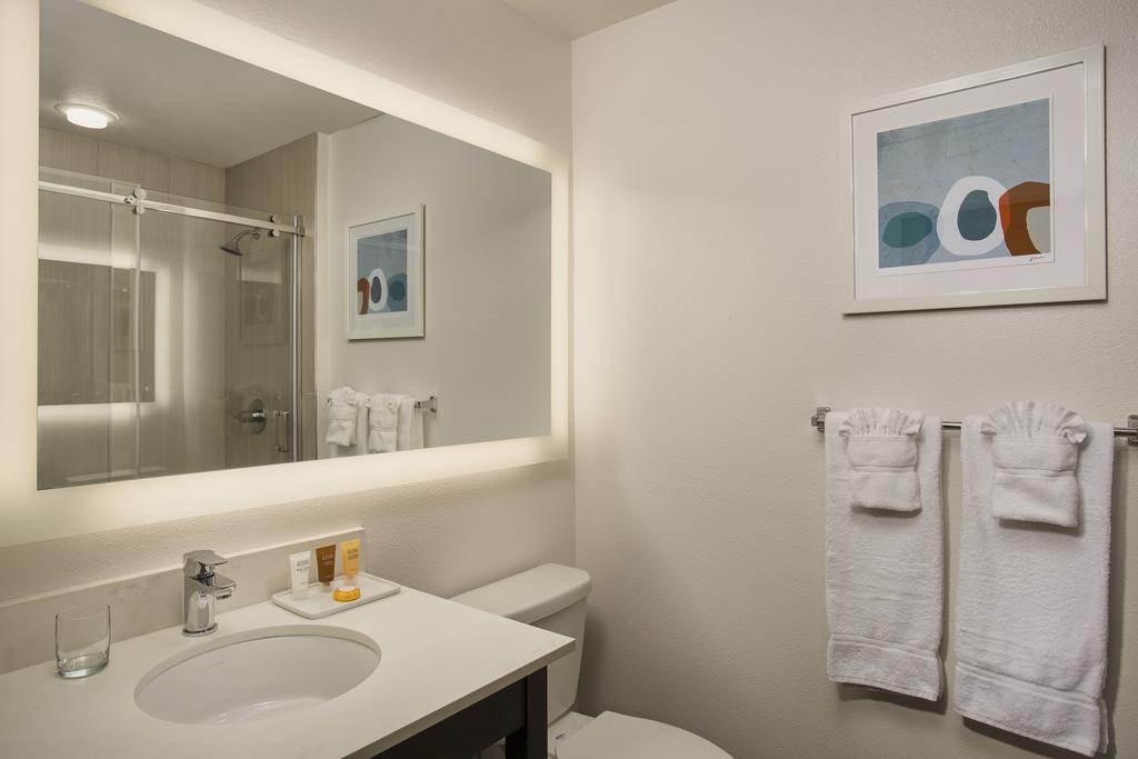 Corporate Inn Sunnyvale - All-Suite Hotel Eksteriør bilde
