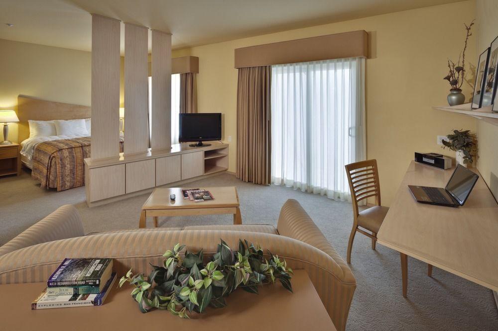 Corporate Inn Sunnyvale - All-Suite Hotel Eksteriør bilde